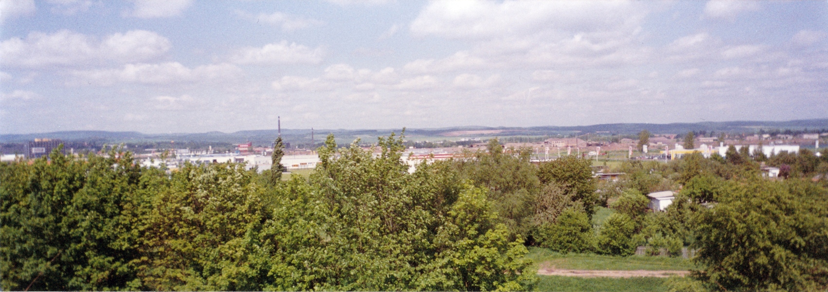 Das Gewerbegebiet ist hier nun schon bebaut