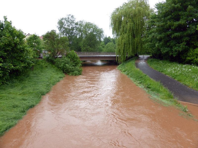 Überfluteter Radweg 2013 
