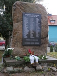 Neugestaltete Gedenktafel am Kriegerdenkmal
